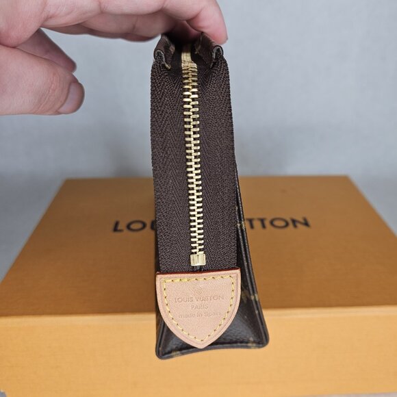 Louis Vuitton Monogram Toiletry 19 Pouch Toilette Purse Handbag with Box - Picture 6 of 12